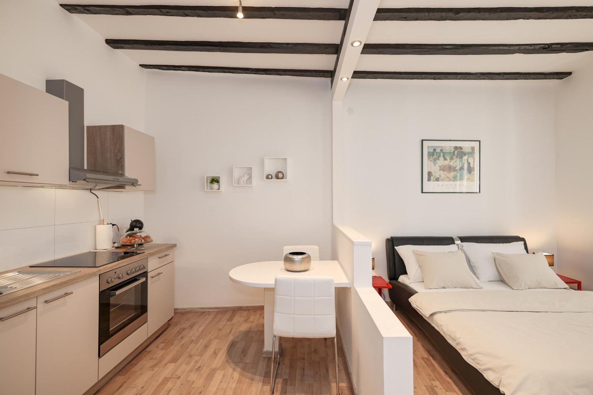 Studio Kalelarga Zadar Luaran gambar